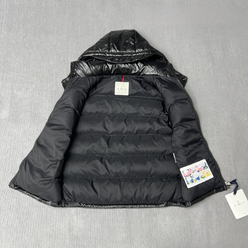 MNCR Vest