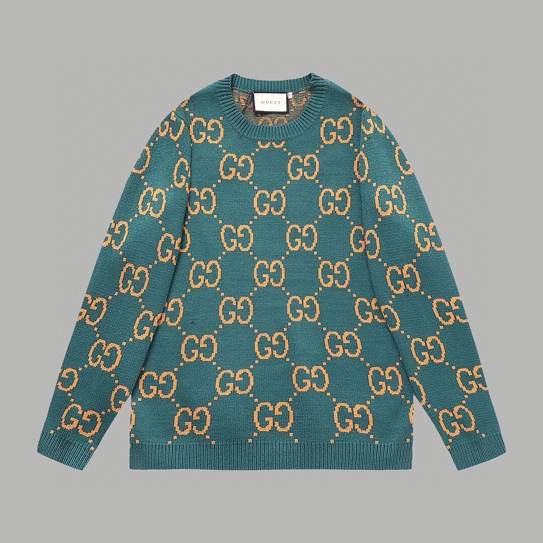 GG Sweater