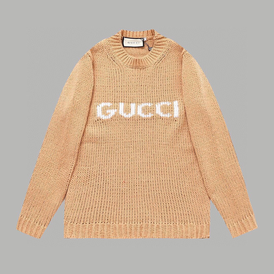 GG Sweater